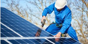 Installation Maintenance Panneaux Solaires Photovoltaïques à Cintré